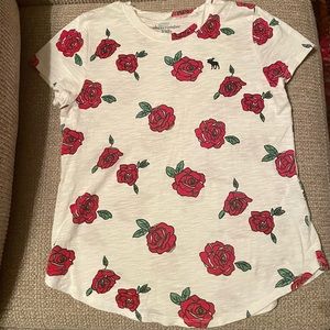 Abercrombie kids tee size 11/12